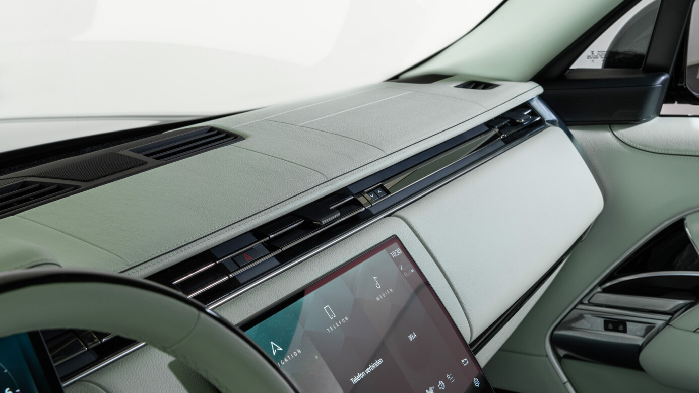 MASTERPIECE Interior 5